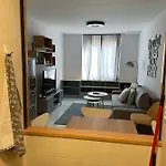 Precioso Exterior En Centro. Apartamento *