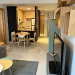 Precioso Exterior En Centro. Apartamento Saragoça