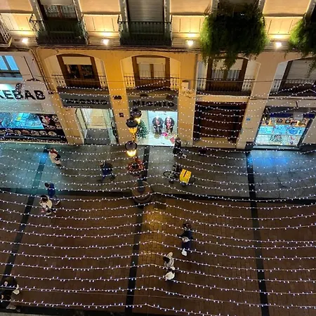 Precioso Exterior En Centro. 사라고사