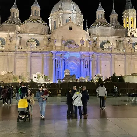 Precioso Exterior En Centro. 아파트 사라고사