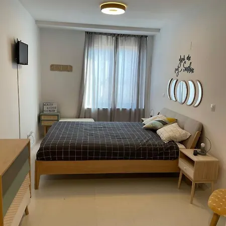 Precioso Exterior En Centro. Zaragoza